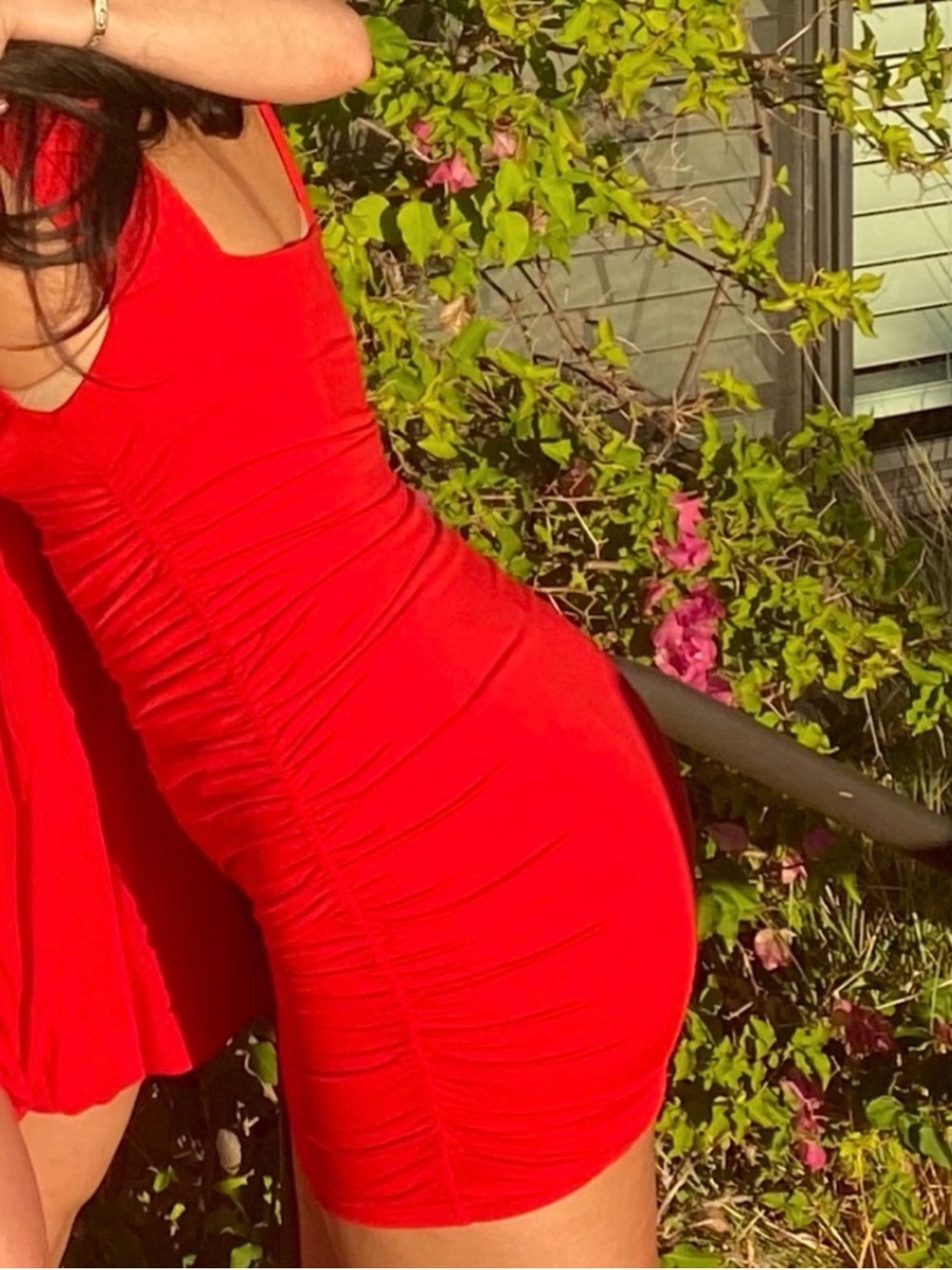 Source Unknown Red Ruched V-Neck Mini Dress - Picture 2 of 2